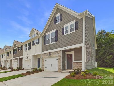 105 N Dilling St #1