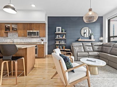 740 Portland Ave #909