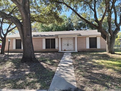 Property at 3601 Vinecrest, Kirby, TX