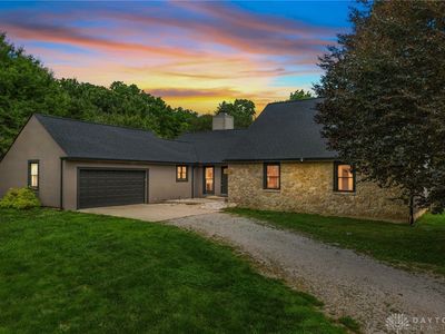 3066 Sears Rd