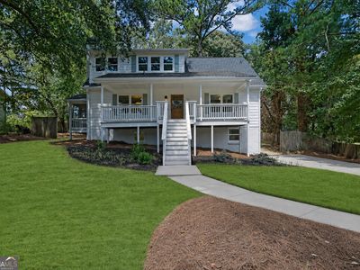 302 Hickory Ln