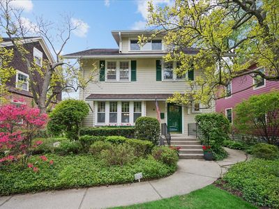 972 Elm St