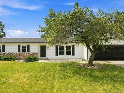 Property at 1475 W Westgate Ave, Columbia City, IN