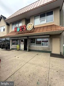 7362 Frankford Ave