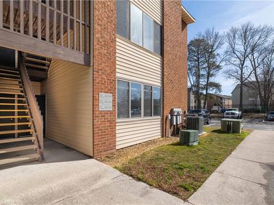 224 Pacific Dr #8