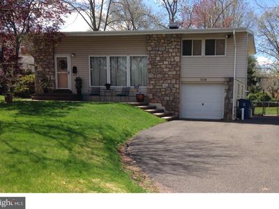 1036 Nash Ave