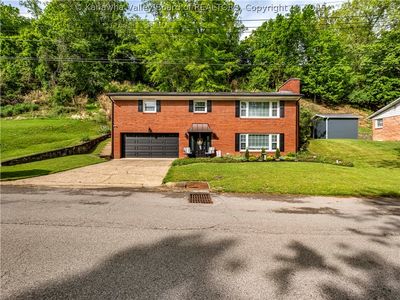 1108 Montrose Dr