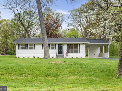 1305 Crums Church Rd