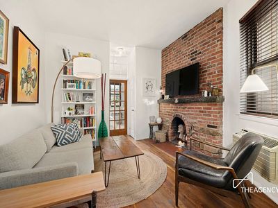 252 W 20th St APT 4B