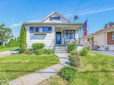 328 Main St