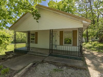Property at 105 S Shaw St, Park Hills, MO