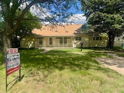 Property at 162 2nd St, Phillipsburg, KS