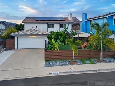 8140 Hillandale Dr