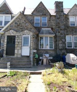 3034 Magee Ave