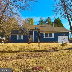 Property at 11719 Gordon Rd, Fredericksburg, VA