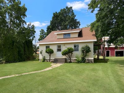 635 Elm St