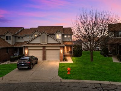 1273 Azalea Ln