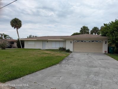 597 Capri Rd