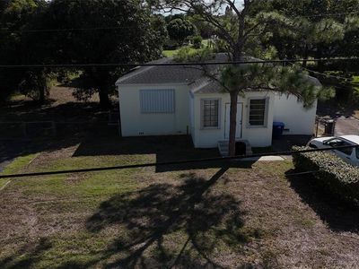 940 NW 151st St