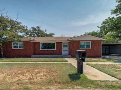 1405 W Geneva St