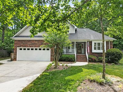 1109 Hawthorne Dr