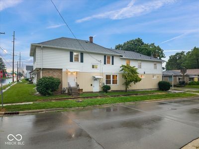 Property at 1925 W Jackson St, Muncie, IN