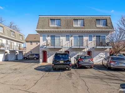 174 Palisade Ave APT 110