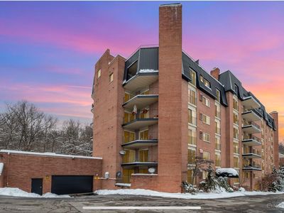 880 Rue De La Paix UNIT A-25