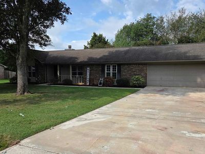 303 Red Oak Rd