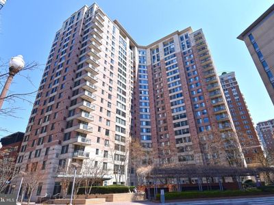 851 N Glebe Rd APT 1516