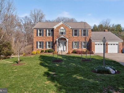 2036 Mayflower Dr