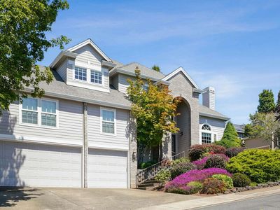 595 Harbourtown Ct SE