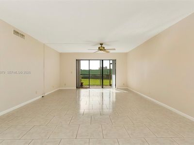 300 Racquet Club Rd APT 104