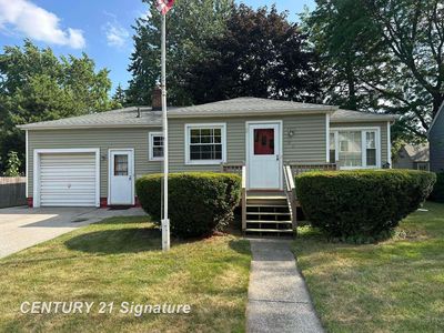 407 W Jenny St
