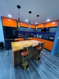4550 NW 9th St APT 520E