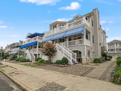 4929 West Ave #2