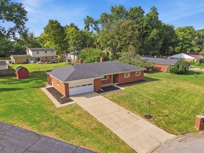 6923 Camelot Ct