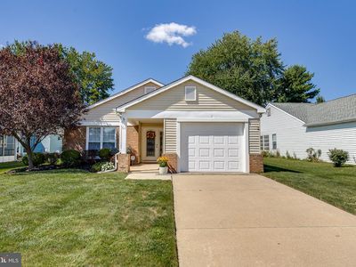 62 Westminster Dr S