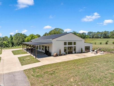 128 Orchard Dr