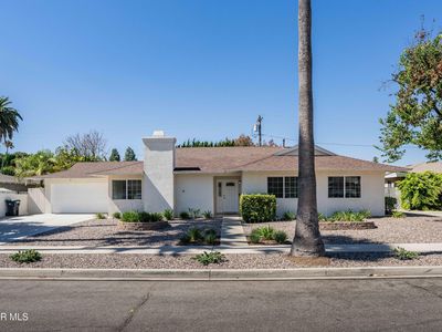 2037 Stanford Dr