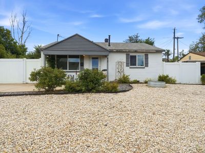 410 E Highland Dr