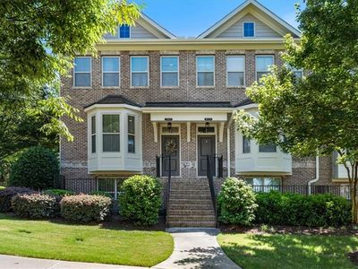 7990 Willoughby Ct