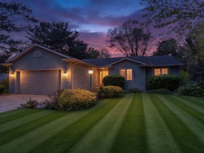 51225 Brandychase W
