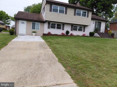 7119 Westchester Dr