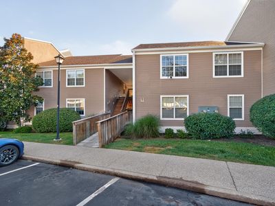 857 Malabu Dr APT 2101