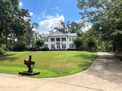 787 Shady Oaks Cir