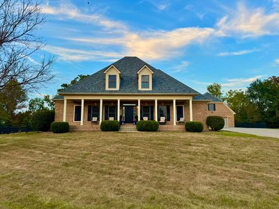 113 Whispering Brook Dr