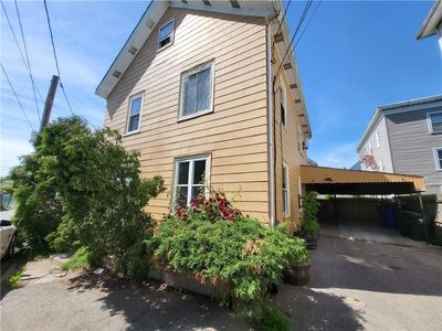 127 Sherman St