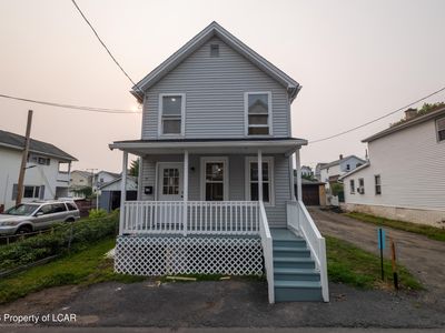 17 Griffith Ln