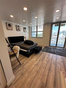 2829 Indian Creek Dr APT 804